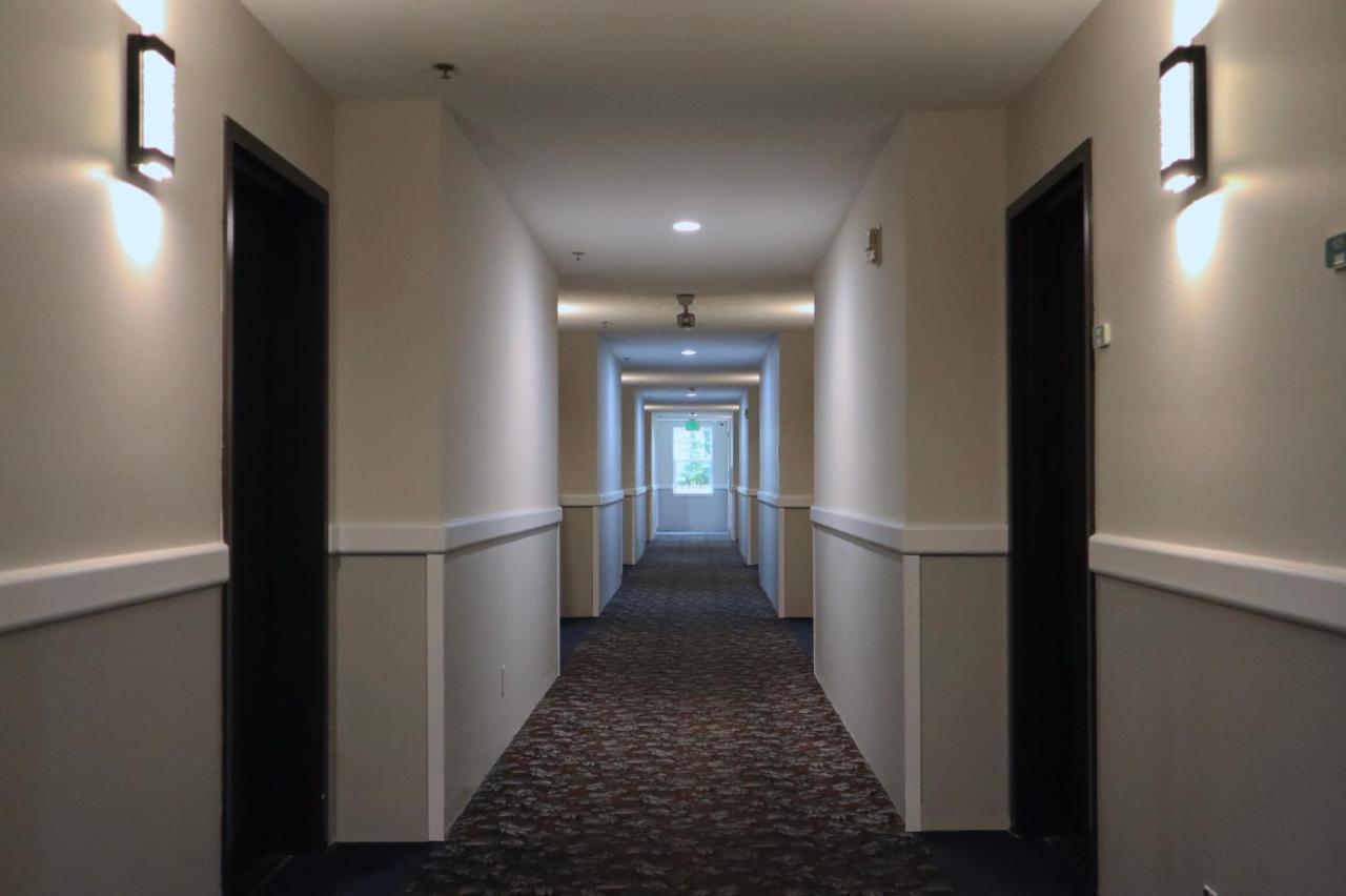 Ramada Limited Airport Tukwila Hotel Eksteriør billede